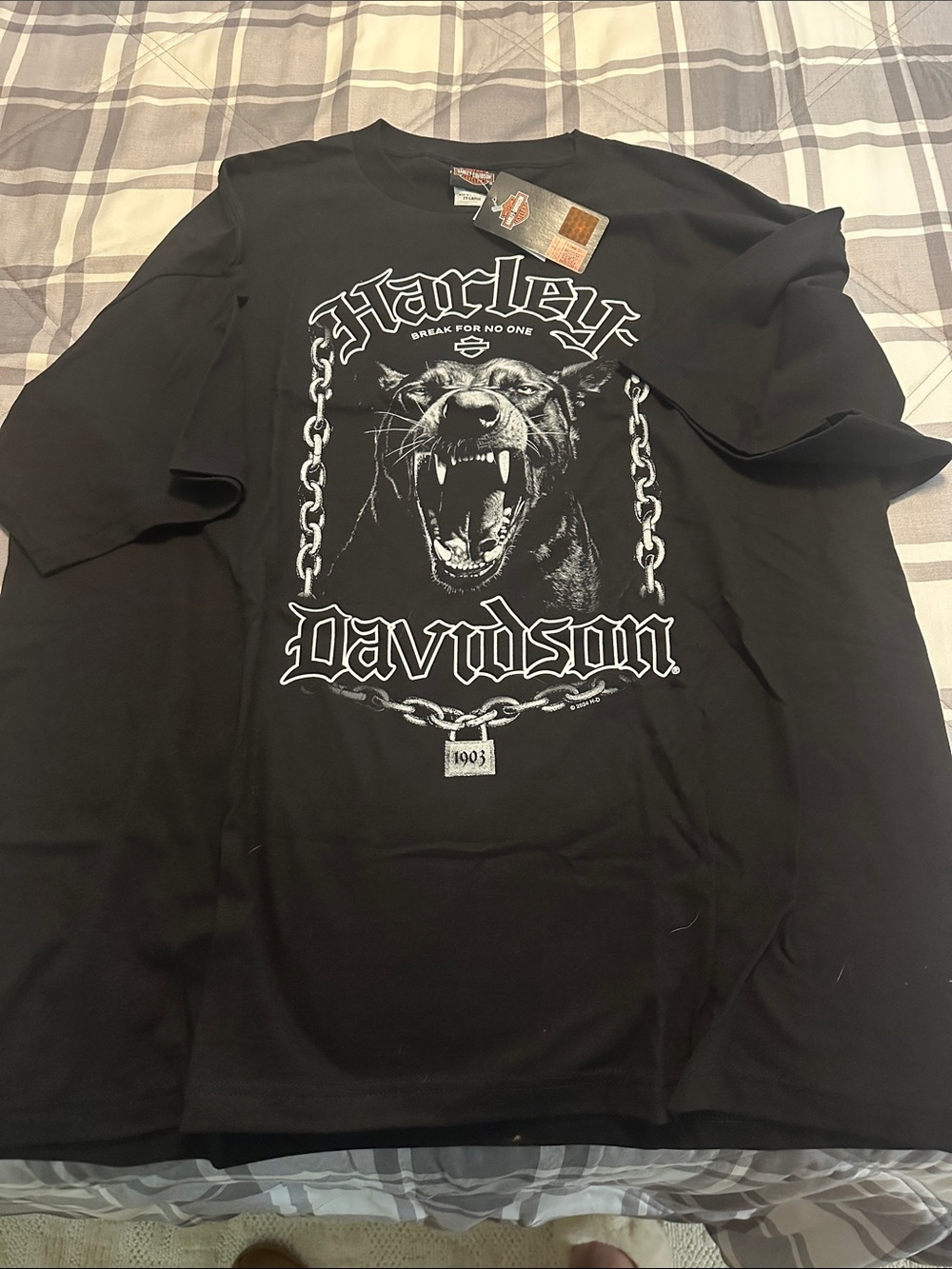 Harley-Davidson Black Short Sleeve Tee with White Panther & Chain Graphic